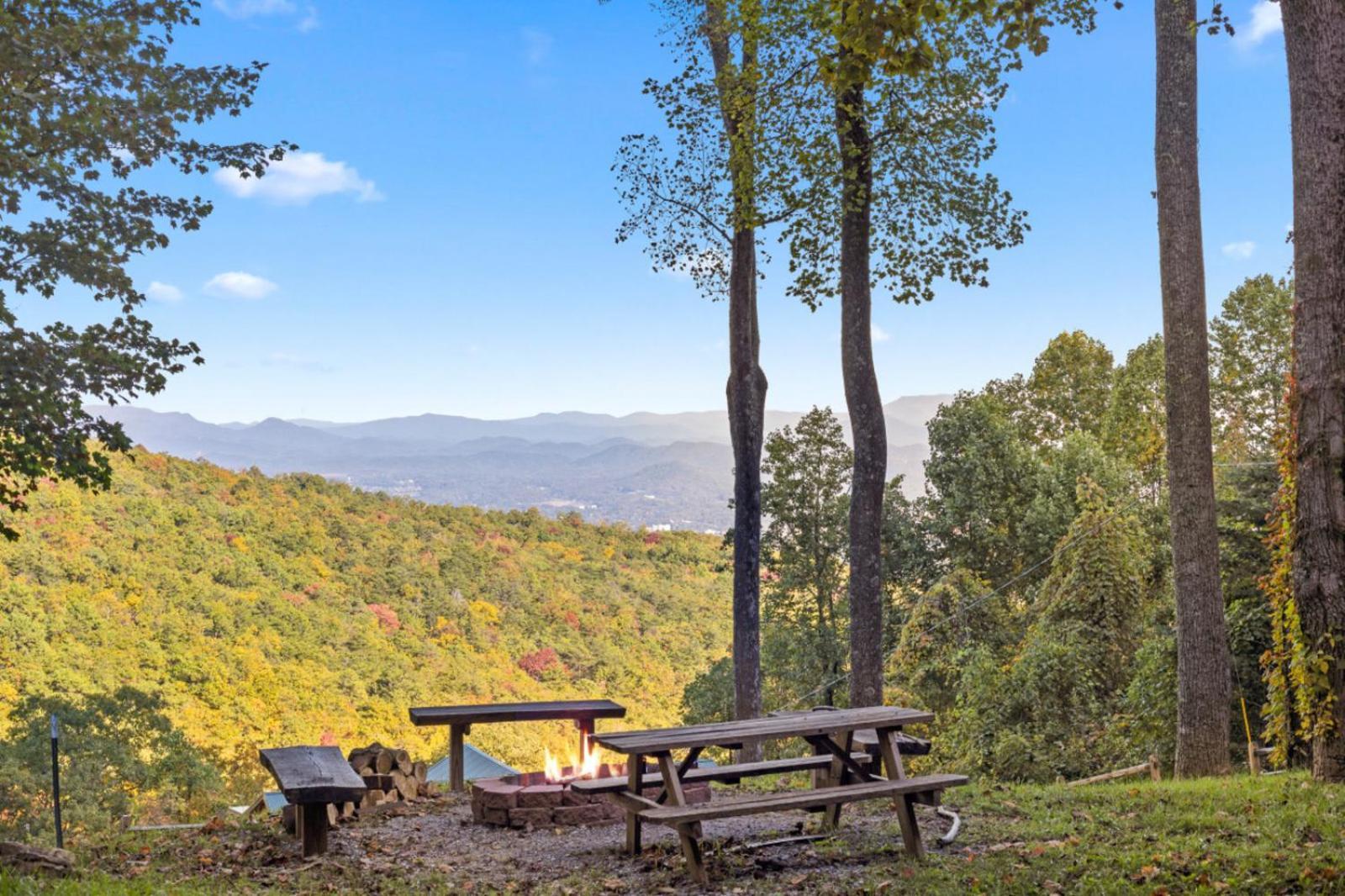 Heavenly Heights By Ghosal Luxury Lodging Sevierville Exterior photo